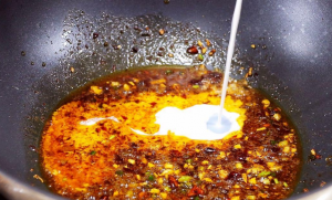 Popular female cuisine - Spicy Hot Pot
