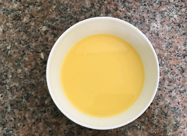 This is the filtered egg liquid.