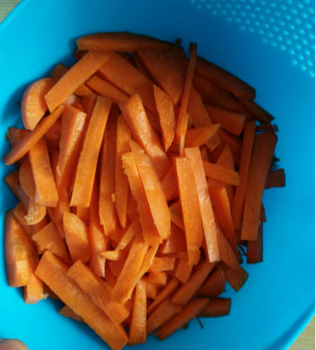 Carrots, shredded.
